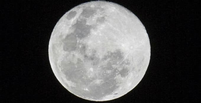 quand'è luna piena?